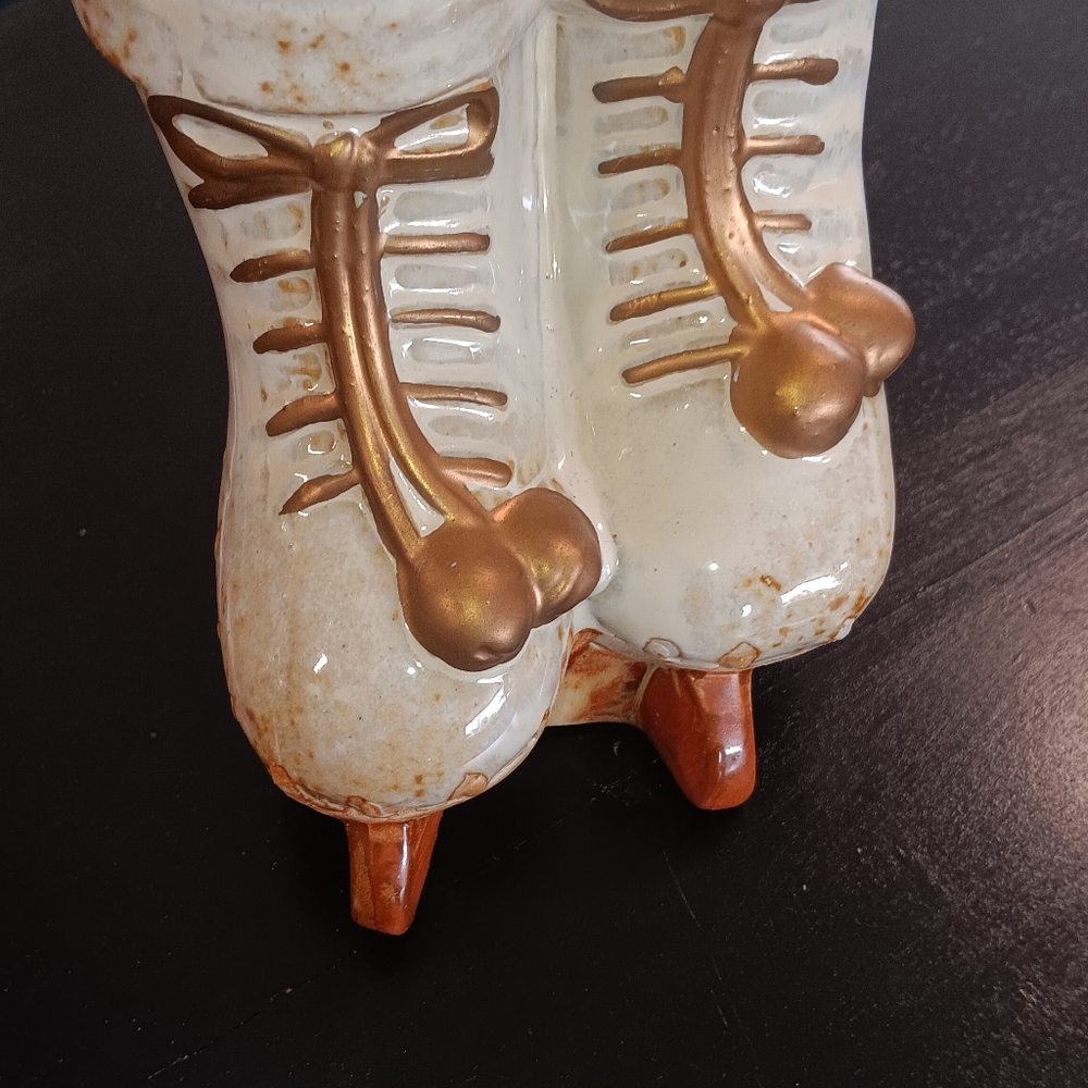 Figurine skares